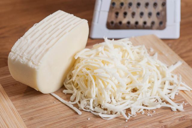 deli-provolone-cheese-shredded1