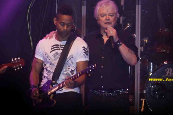 air_supply_tour-air_supply_touring_band-air_supply_concert_Surabaya-10