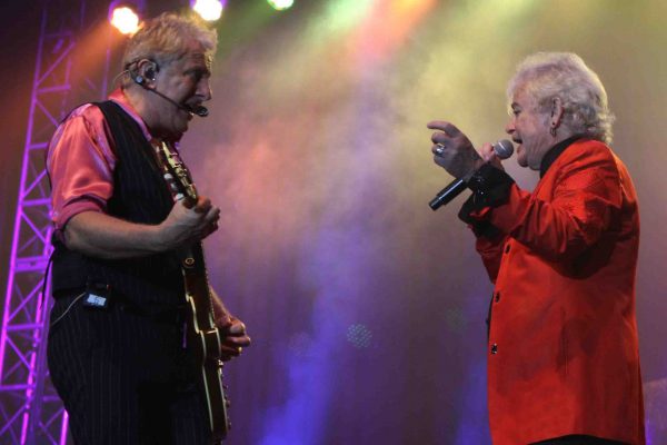 air_supply_tour-air_supply_touring_band-air_supply_concert_Surabaya-6