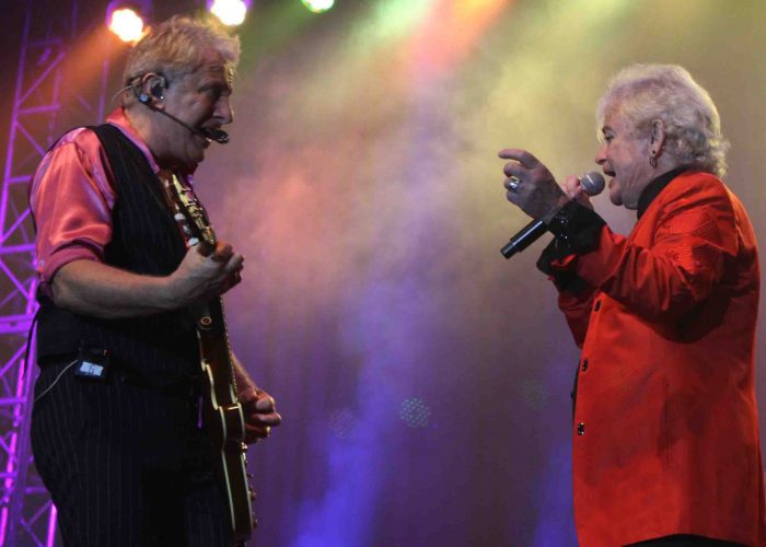 air_supply_tour-air_supply_touring_band-air_supply_concert_Surabaya-6 air_supply_tour-air_supply_touring_band-air_supply_concert_Surabaya-6