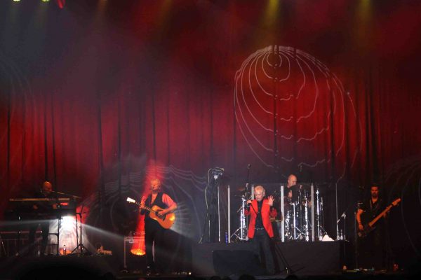 air_supply_tour-air_supply_touring_band-air_supply_concert_Surabaya4