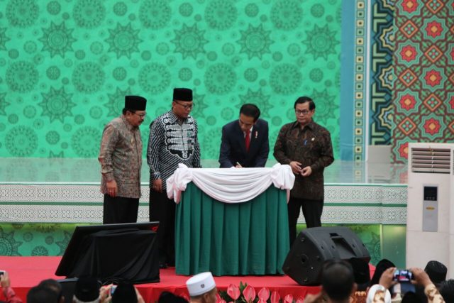 Presiden Jokowi di Unisma 2