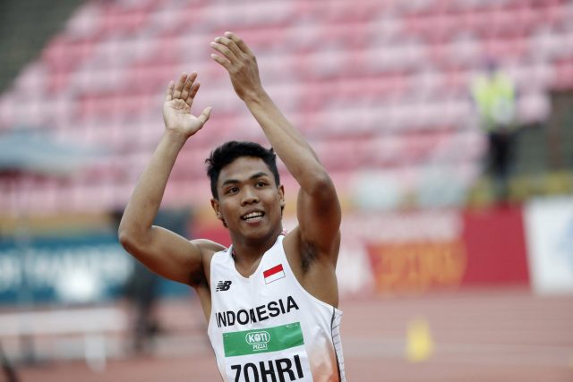Pelari Indonesia Lalu Muhammad Zohri meluapkan kegembiraannya seusai berhasil menjadi yang tercepat pada nomor lari 100 meter pada ajang IAAF World U20 Championships di Tampere, Finlandia, Rabu (11/7).