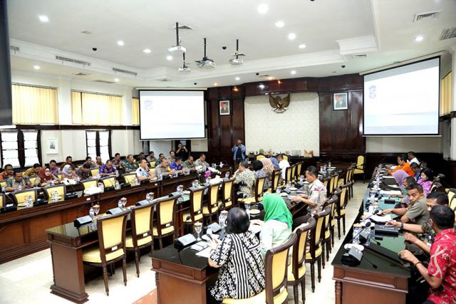 rapat uclg 1
