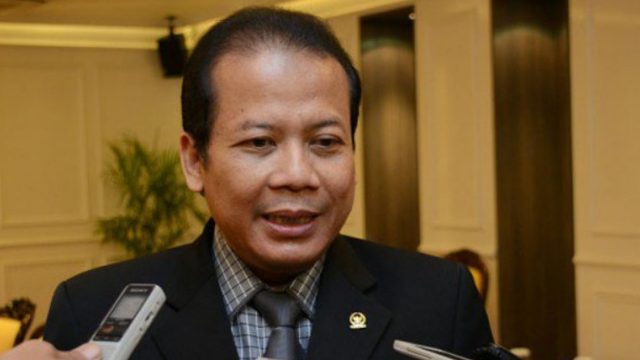 Taufik Kurniawan Tersangka