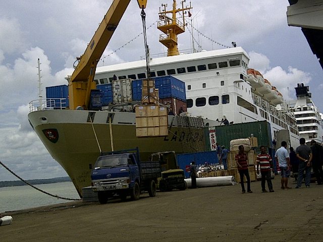Kapal Barang