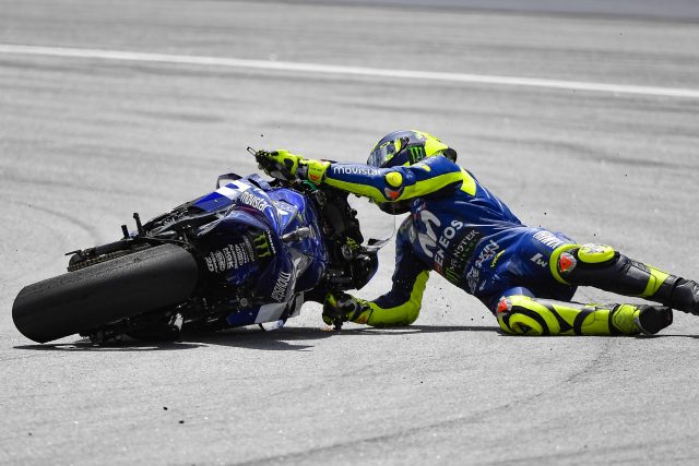 Rossi Jatuh
