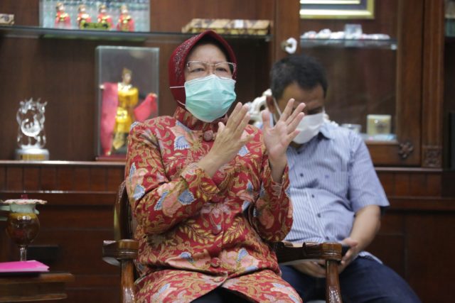 Wali Kota Risma - Vidcon bersama Kepala Sekolah (3)